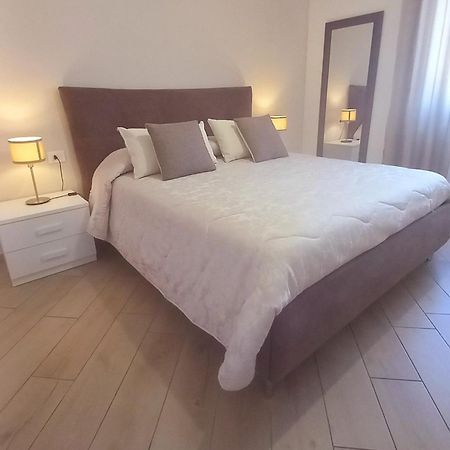 Casa Francesca E Rooms 圣塔·马里亚·迪·卡斯特 外观 照片